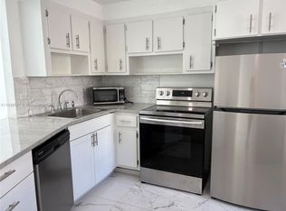1710 NE 191st St APT 307-3, Miami, FL 33179