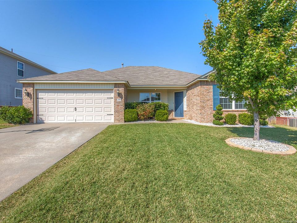 1st image of 14756 S Fern Pl