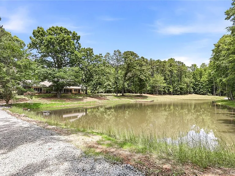 3735 Smithtown Rd — Photo 28