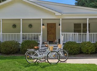 (Undisclosed Address), East Hampton, NY 11937