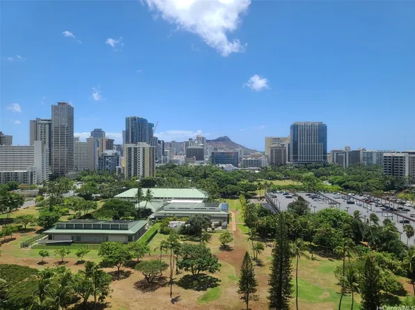 1910 Ala Moana Blvd APT 18C, Honolulu, HI 96815