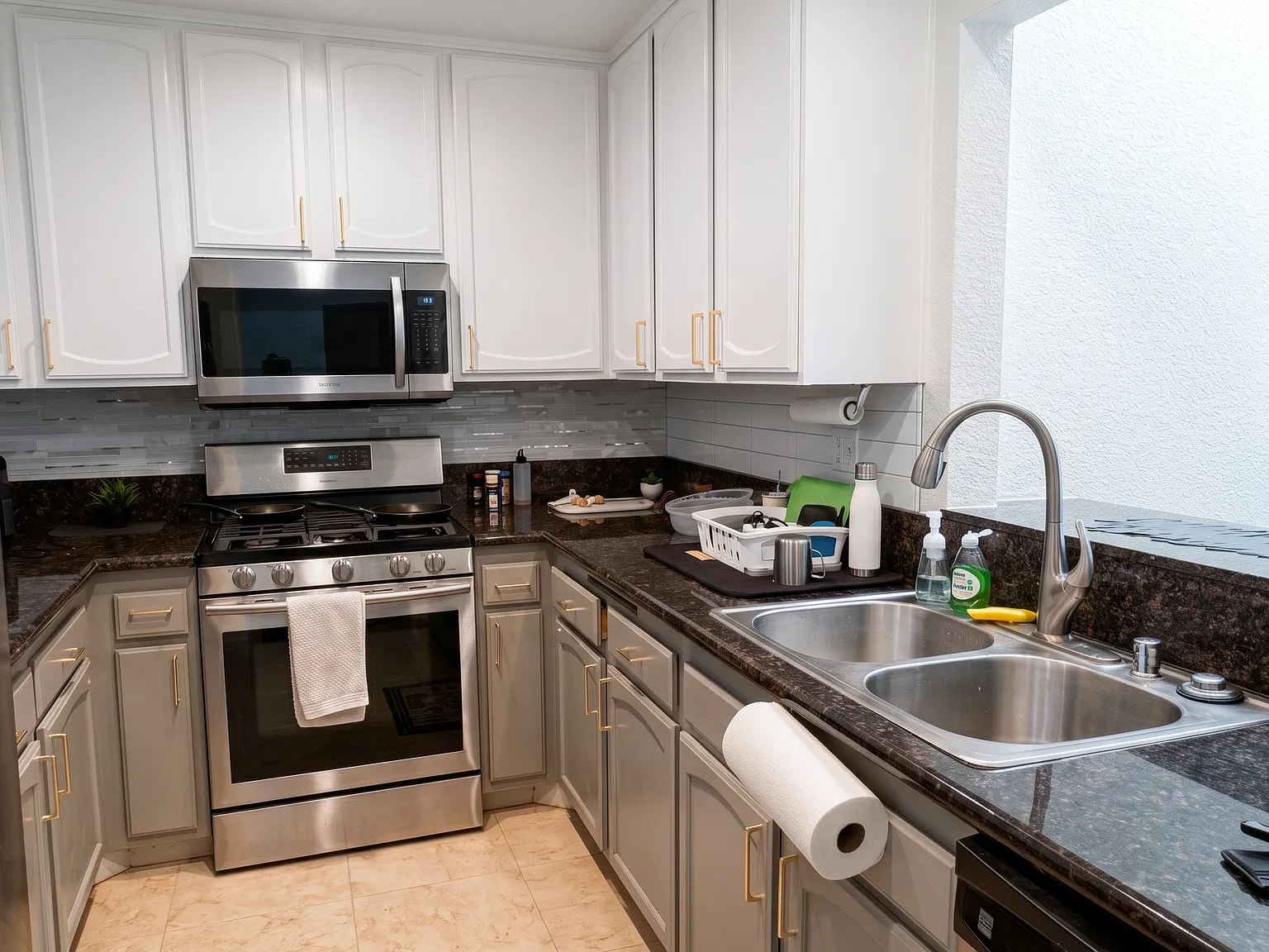 3 bed, 2.5 bath, 1629 sqft, $1,650 — Photo 4