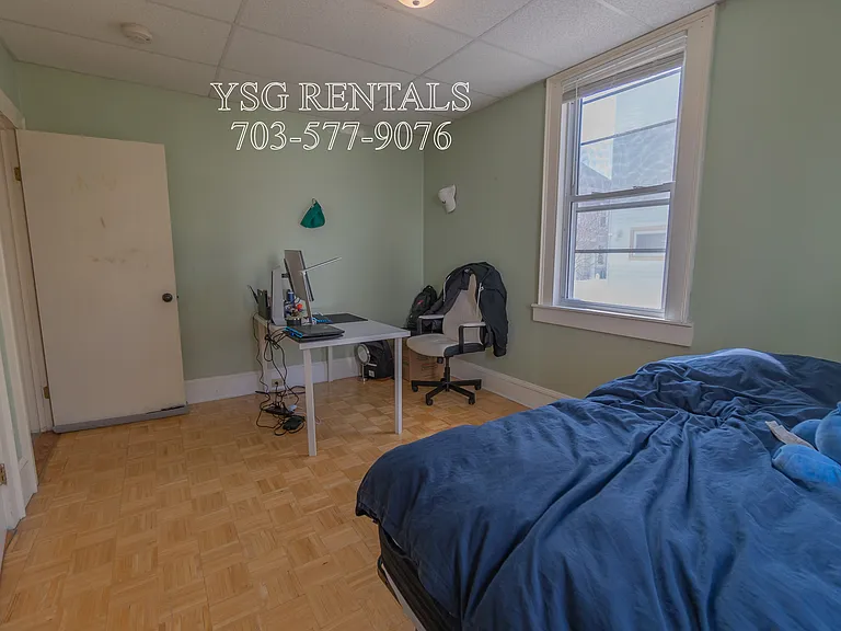 22 Suffolk St #1 — Photo 18