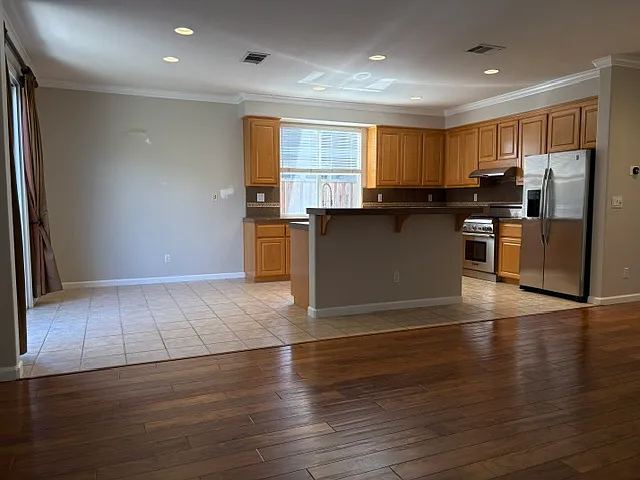 Kitchen & nook