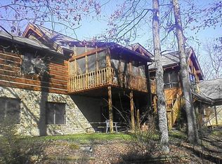 5222 E Christianburg Rd, Columbus, IN 47201