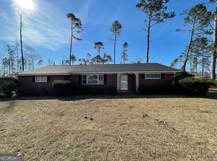 237 Burketts Ferry Rd, Hazlehurst, GA 31539