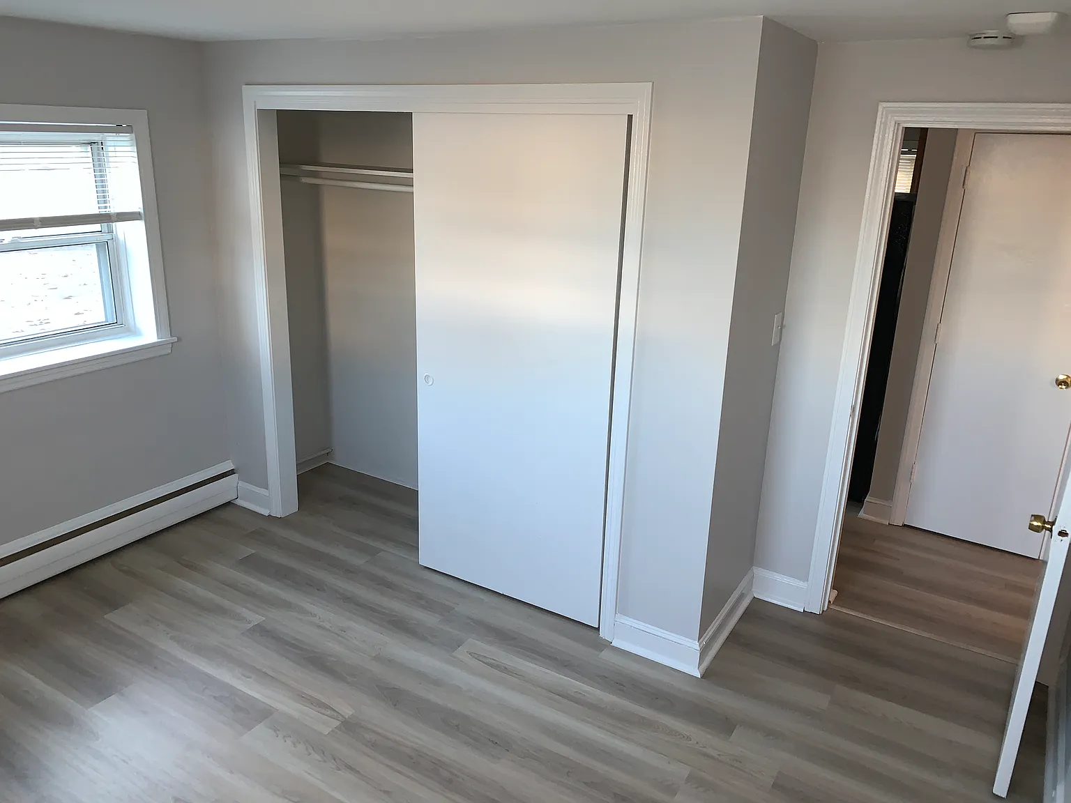 575 Sea St — Photo 3