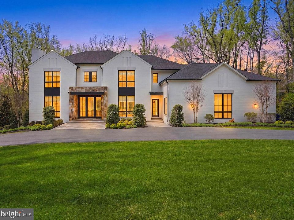 1st image of 938 Saigon Rd