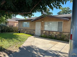 8408 Montal St, Lamont, CA 93241