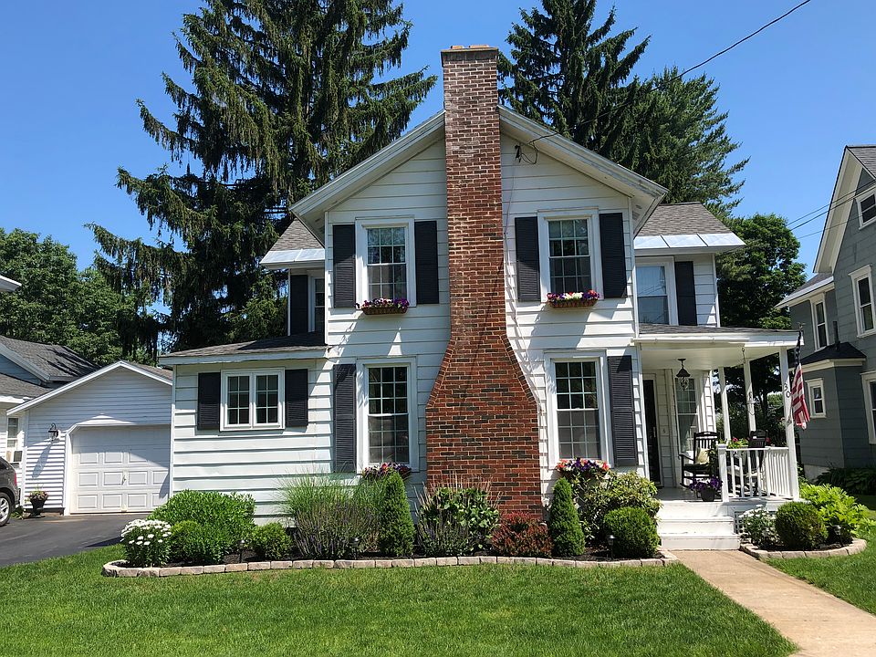 1st image of 30 Grove St