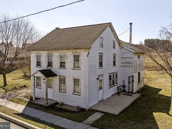 3rd image of 51 Stevens Rd