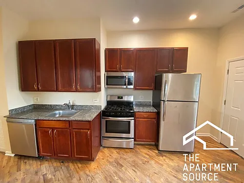 2300 S Ridgeway Ave #3N Photo 1