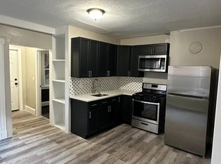 76 Hamilton St APT 2W, Hartford, CT 06106
