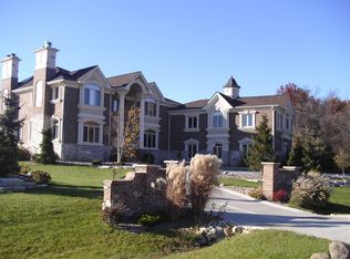 2613 Wynncrest Dr, Long Grove, IL 60047