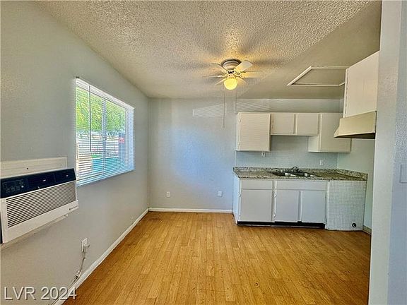 3rd image of 270 Tungsten St APT D