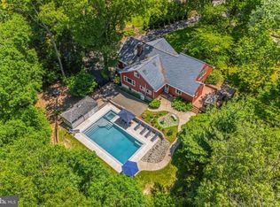 711 10th St, Riverton, NJ 08077