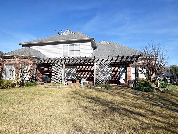 5th image of 1787 Charrington Ln