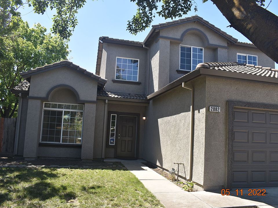 1st image of 2882 Horsetail Dr