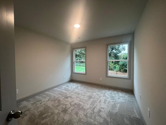 5th image of 1045 Rainey St #1-4