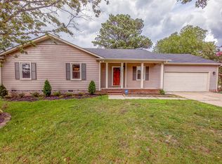 1199 Butterwood Cir, Fayetteville, NC 28314