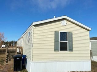868 Cal Dr, Dickinson, ND 58601