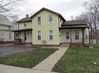 202 N Elm St, Owosso, MI 48867