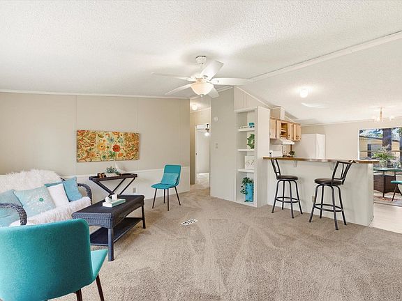4th image of 8519 Belk Dr W