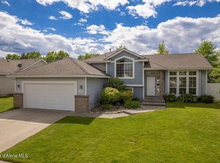 2806 W Blueberry Cir, Hayden Lake, ID 83835