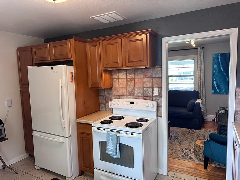 2949 S Bellaire St — Photo 36