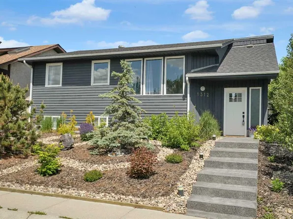 1312 S 10th Ave SE, High River, AB T1V 1L4