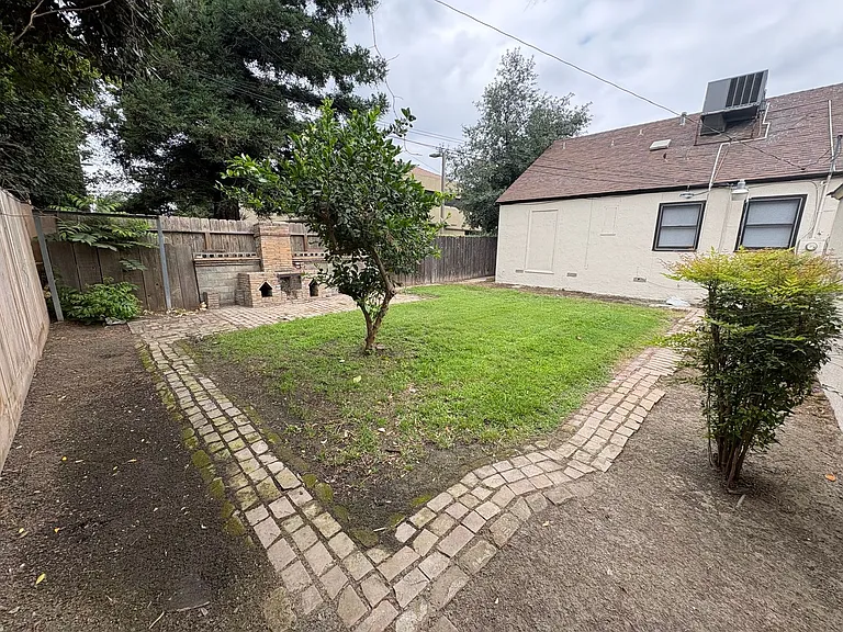 309 W Noble Ave — Photo 30