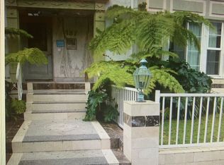 133 S Crescent Dr APT 6, Beverly Hills, CA 90212