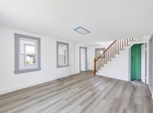 118 S 4th St, New Hyde Park, NY 11040