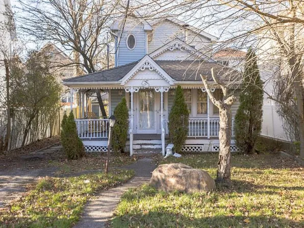 313 Sheldon Avenue, Staten Island, NY 10312