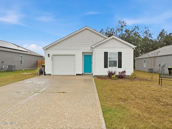 1804 Willowtree Court SE, Bolivia, NC 28422