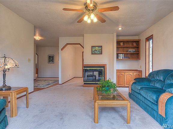 4th image of 9120 Cherie Dr SE