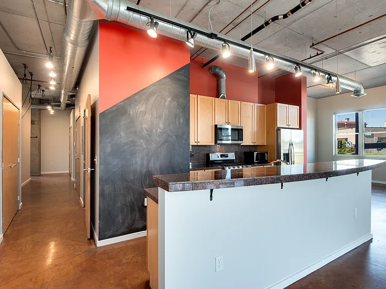 2899 N Speer Blvd #201 — Photo 9