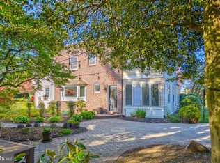 729 S Providence Rd, Wallingford, PA 19086