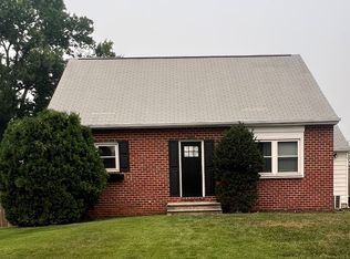 6017 Black Friars Cir, Baltimore, MD 21228
