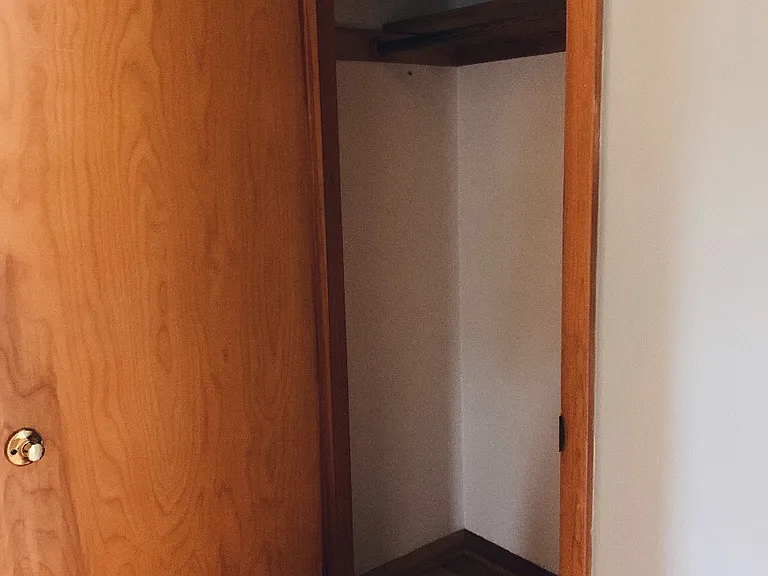 Coat closet