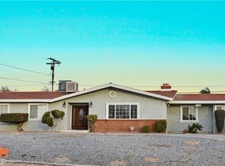 14191 Tehachapi Rd, Apple Valley, CA 92307