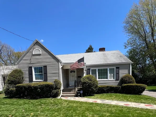 109 Eddywood St, Springfield, MA 01118