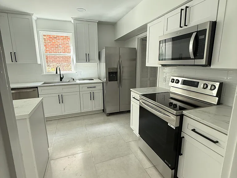 7801 Saint Charles Ave — Photo 5