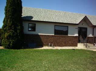 2035 12th St NW, Minot, ND 58703