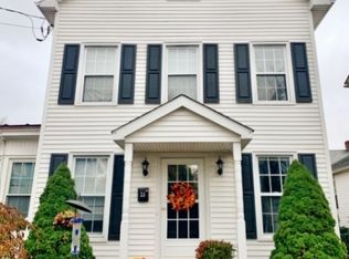 33 Halsted St, Newton, NJ 07860