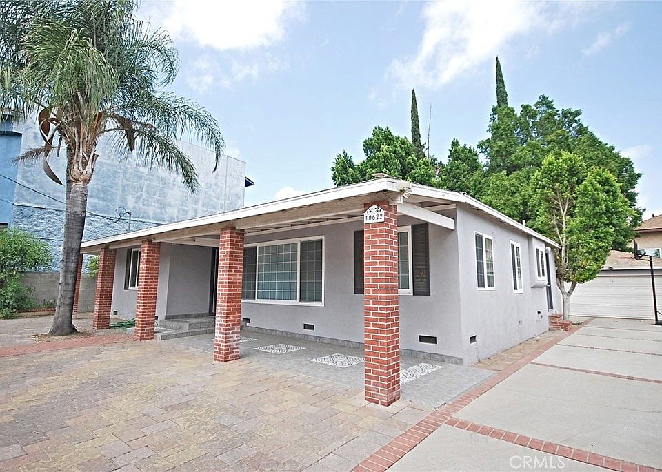 1st image of 10622 Zelzah Ave