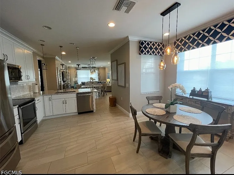 11900 Grosseto Ct — Photo 7