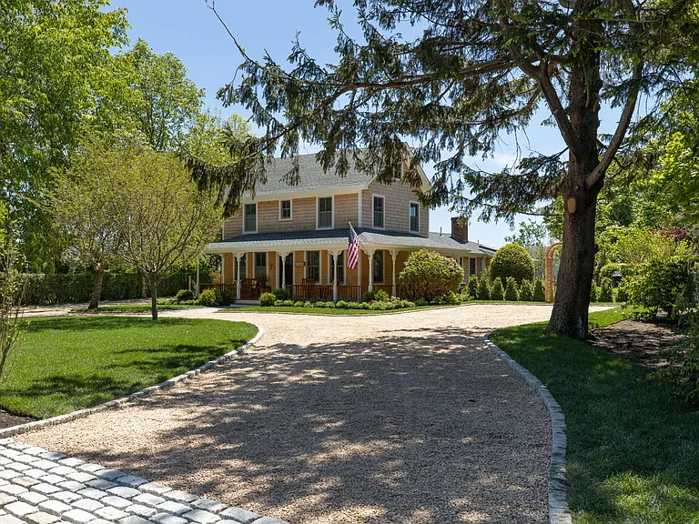 12580 Main Rd — Photo 35