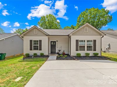5648 Woodard St, Charlotte, NC, 28269