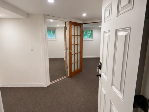620 Washington Ave Suite 1, Rensselaer, NY 12144